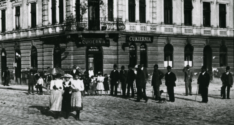 Image for To Be a Woman in Fin de Siècle Lemberg