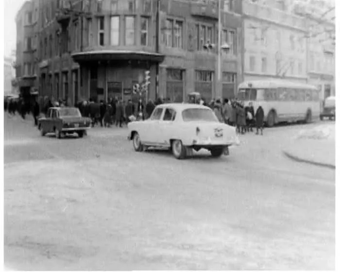 Image for The Electronic Eyes of a Traffic Inspector: A 1971 TV Story by Lviv Television